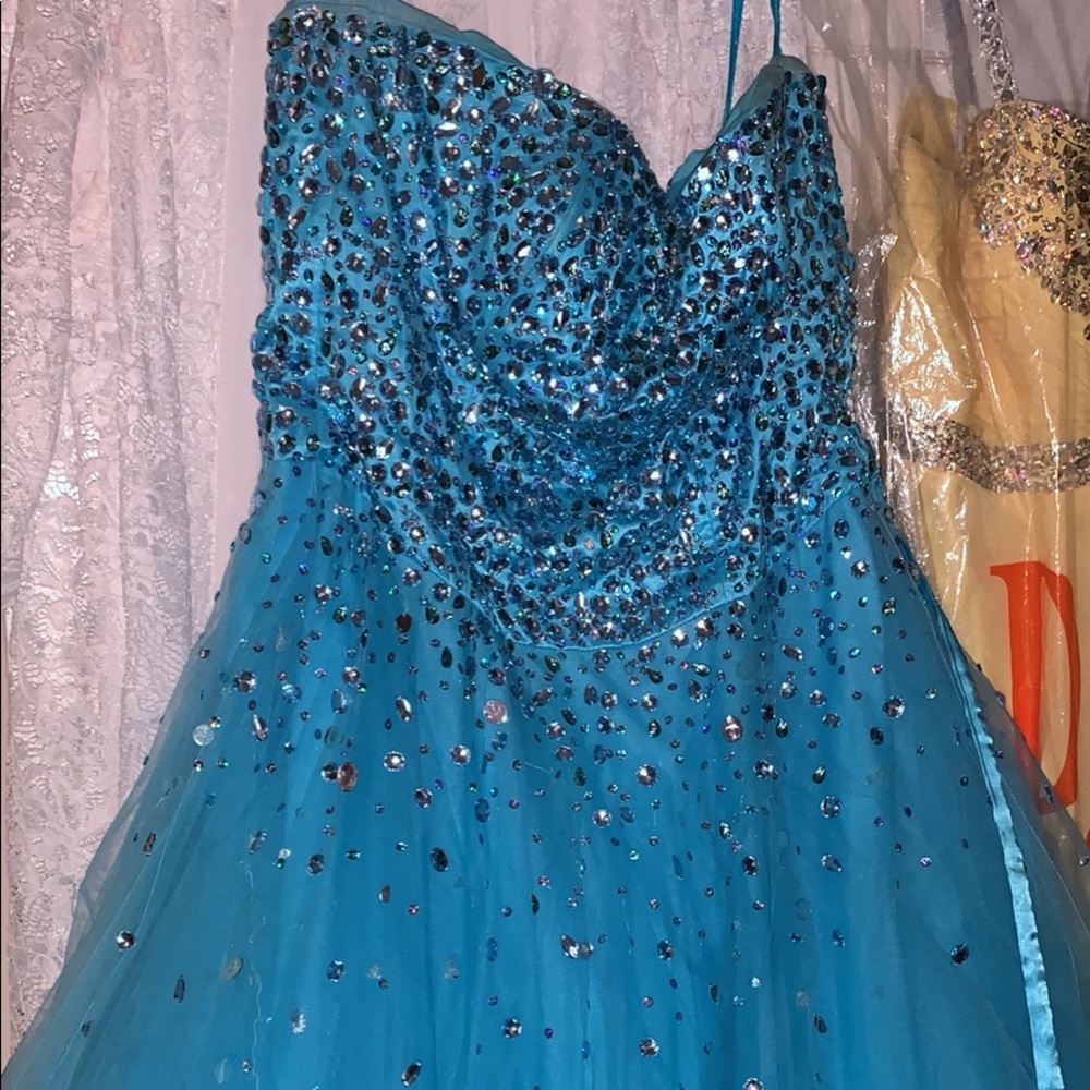 Prom dress